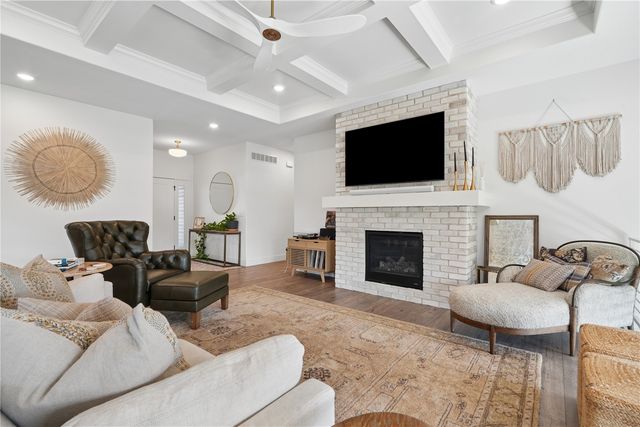 1591 Foxborough Drive, Marion, IA 52302