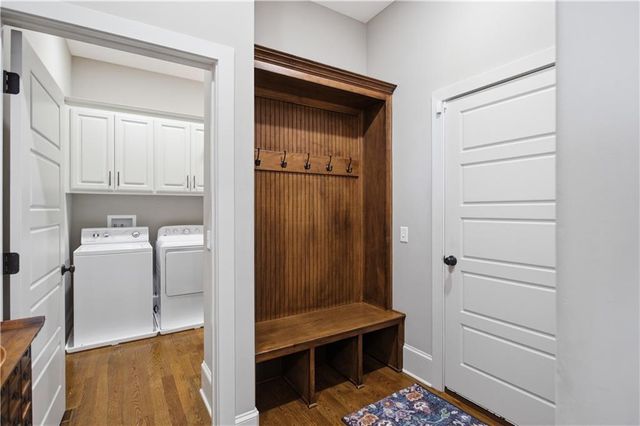 17710 Mission Ridge Drive, Smithville, MO 64089