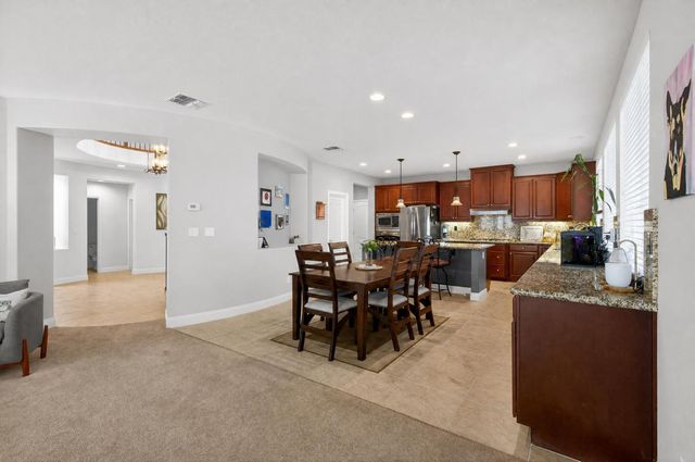 508 Hearthside Ct, Roseville, CA 95747