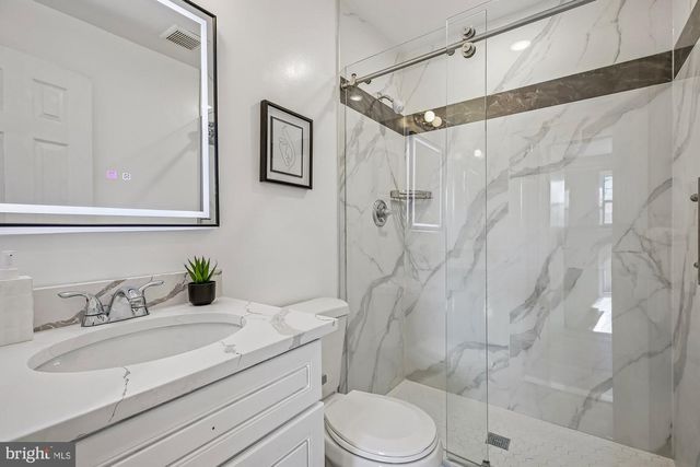 4613 WILWYN WAY, Rockville, MD 20852