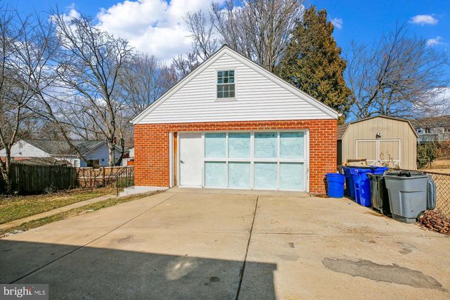 4613 WILWYN WAY, Rockville, MD 20852