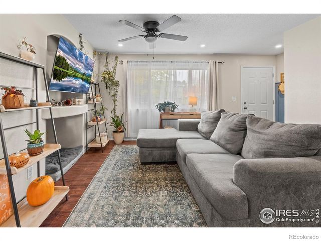 1739 S California Avenue, Loveland, CO 80537