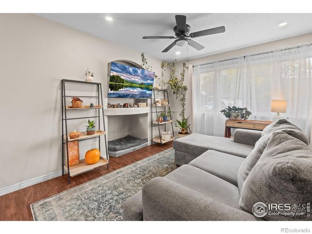 1739 S California Avenue, Loveland, CO 80537