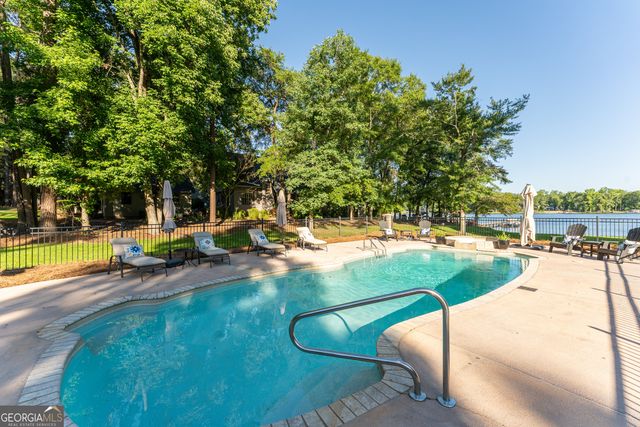 183 Lakecrest Drive, Milledgeville, GA 31061