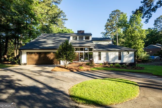 183 Lakecrest Drive, Milledgeville, GA 31061