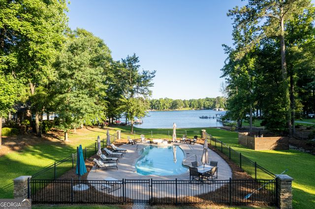 183 Lakecrest Drive, Milledgeville, GA 31061