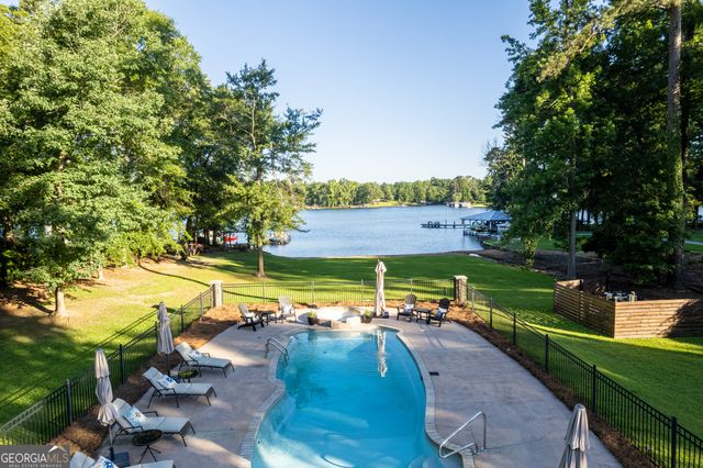 183 Lakecrest Drive, Milledgeville, GA 31061