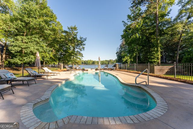 183 Lakecrest Drive, Milledgeville, GA 31061