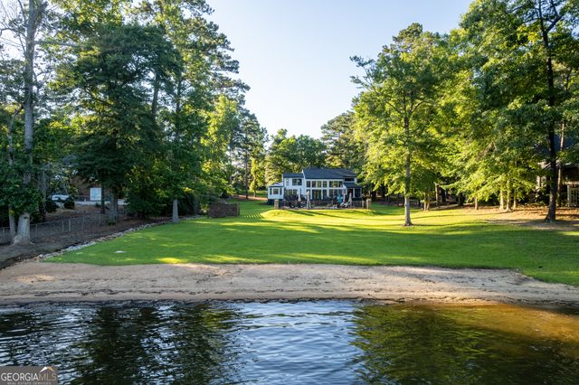 183 Lakecrest Drive, Milledgeville, GA 31061