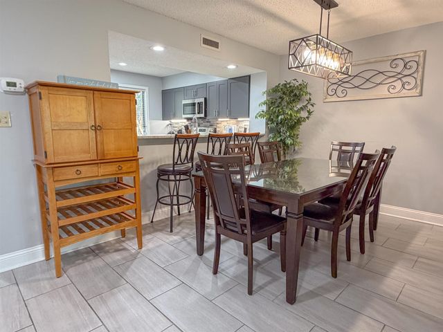 206 Westleton Dr Apt 12D, Myrtle Beach, SC 29572