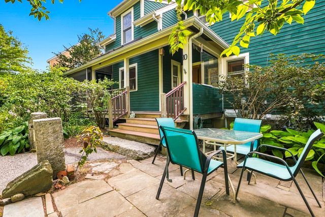10 Half Moon Hill 10, Acton, MA 01720