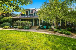 10 Half Moon Hill 10, Acton, MA 01720