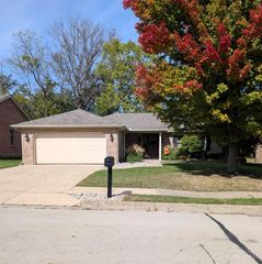 629 Oakridge Drive, Wilmington, OH 45177