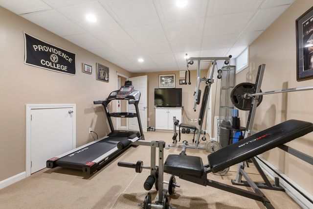 15 Little Tree Rd, Medway, MA 02053