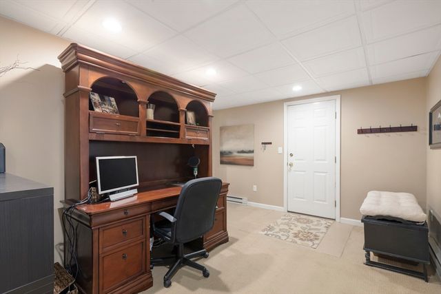 15 Little Tree Rd, Medway, MA 02053