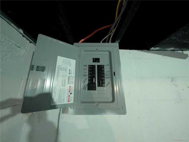 4715 BUCKINGHAM Avenue, Detroit, MI 48224