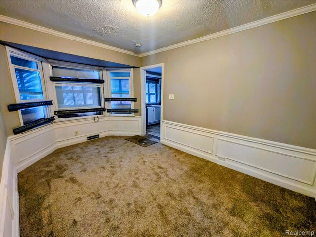 4715 BUCKINGHAM Avenue, Detroit, MI 48224