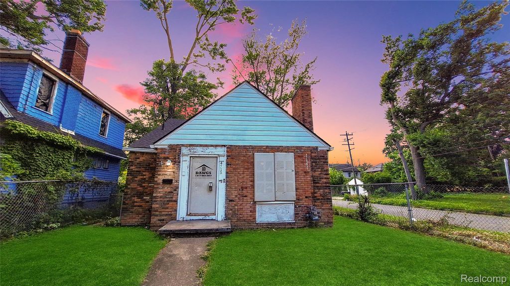 4715 BUCKINGHAM Avenue, Detroit, MI 48224
