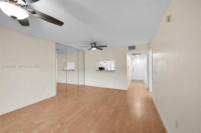 701 SW 142nd Avenue 104S, Pembroke Pines, FL 33027