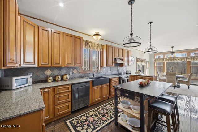 353 County Road 402, Westerlo, NY 12193