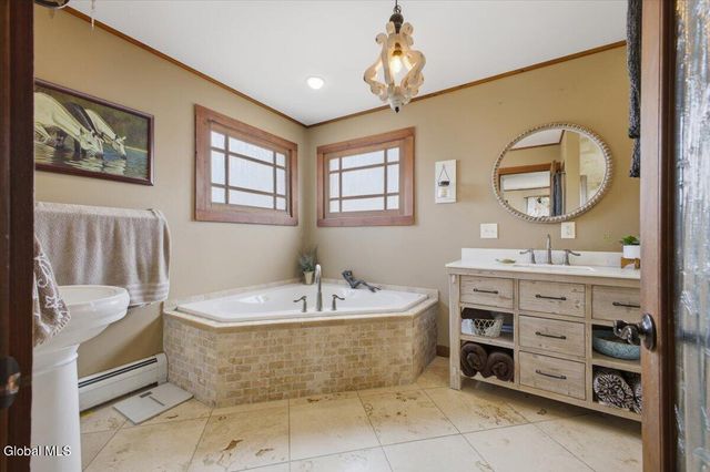 353 County Road 402, Westerlo, NY 12193