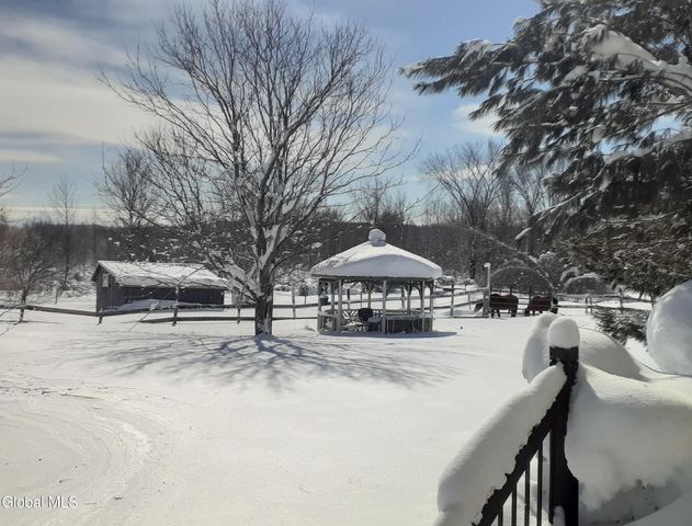 353 County Road 402, Westerlo, NY 12193