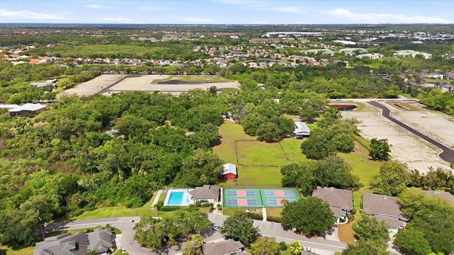 6420 CARRINGTON CIRCLE 35, Sarasota, FL 34238