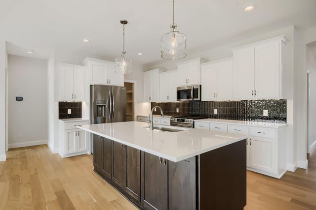 1130 136th Street E, Rosemount, MN 55068