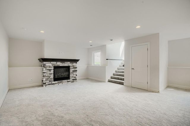 1130 136th Street E, Rosemount, MN 55068