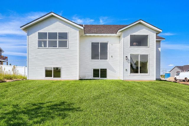1130 136th Street E, Rosemount, MN 55068