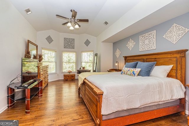 265 Ridgewood Drive, Fayetteville, GA 30215