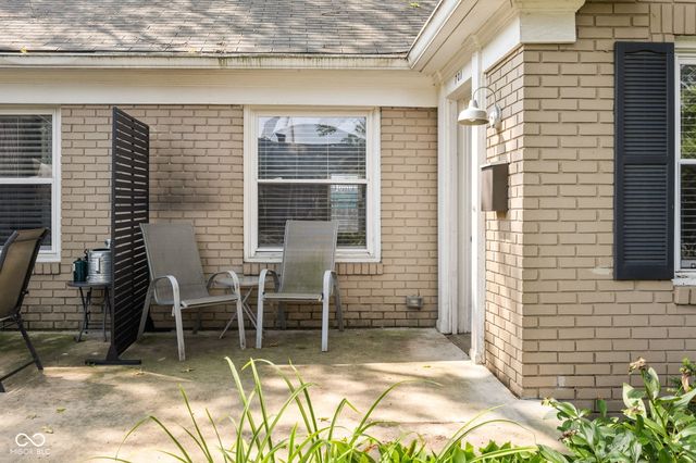 5219 N College Avenue 701, Indianapolis, IN 46220