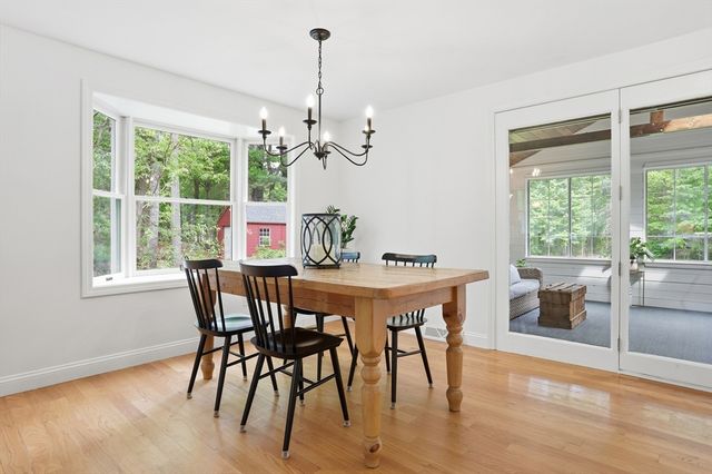 6 Colonial Drive, Westford, MA 01886