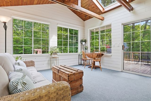 6 Colonial Drive, Westford, MA 01886
