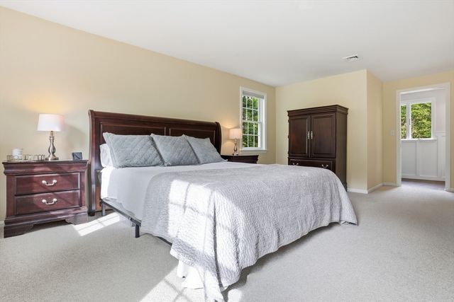 6 Colonial Drive, Westford, MA 01886