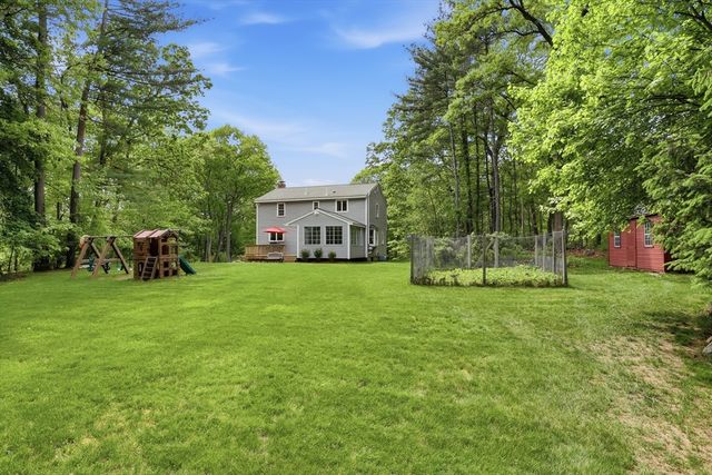 6 Colonial Drive, Westford, MA 01886