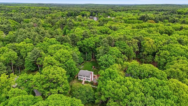 6 Colonial Drive, Westford, MA 01886