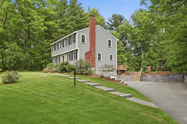 6 Colonial Drive, Westford, MA 01886