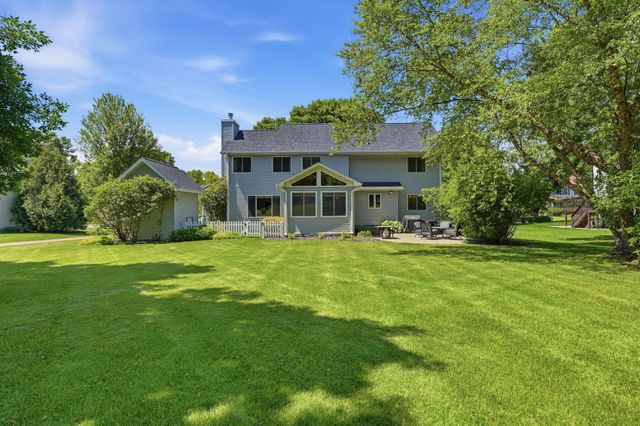 3730 Urbandale Lane N, Plymouth, MN 55446