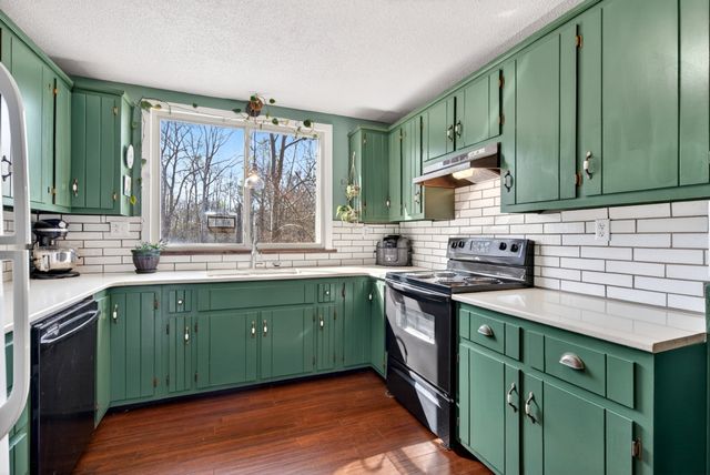 1874 Palmyra Rd, Palmyra, TN 37142