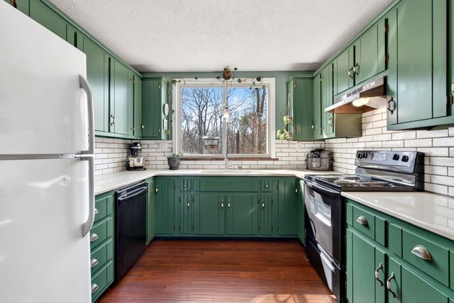 1874 Palmyra Rd, Palmyra, TN 37142