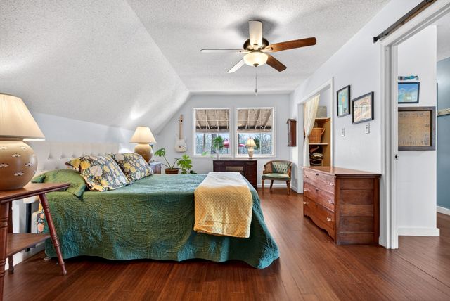 1874 Palmyra Rd, Palmyra, TN 37142