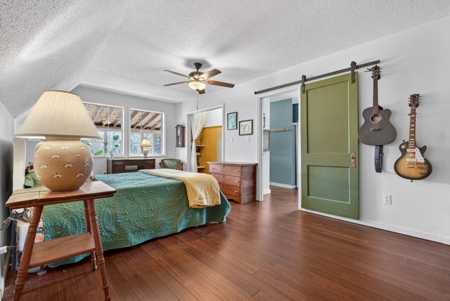 1874 Palmyra Rd, Palmyra, TN 37142