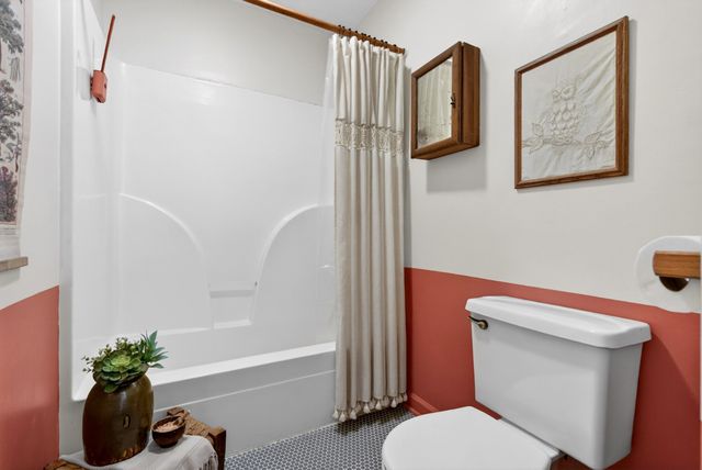 1874 Palmyra Rd, Palmyra, TN 37142