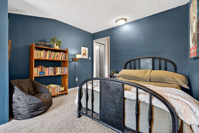 1874 Palmyra Rd, Palmyra, TN 37142