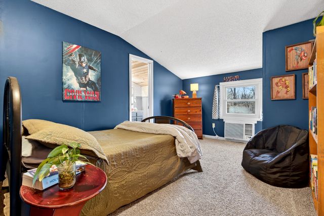 1874 Palmyra Rd, Palmyra, TN 37142