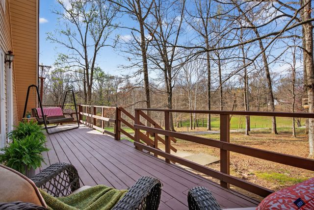 1874 Palmyra Rd, Palmyra, TN 37142