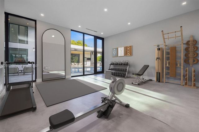7425 Howard Drive, Pinecrest, FL 33156