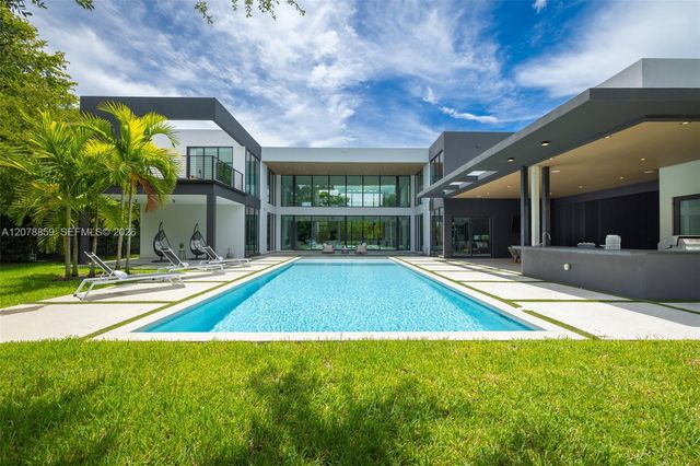 7425 Howard Drive, Pinecrest, FL 33156