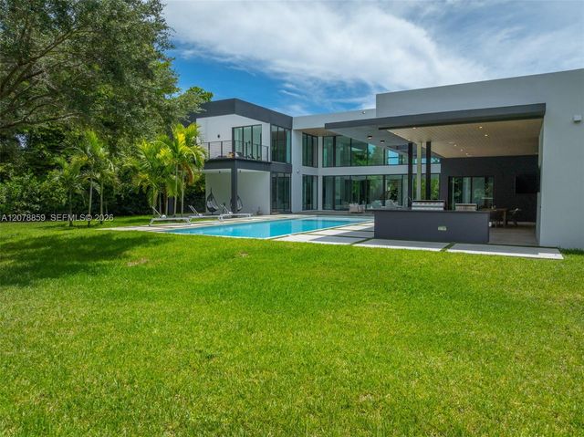 7425 Howard Drive, Pinecrest, FL 33156
